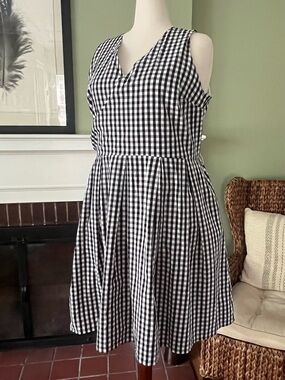 Eloquii Black & White Gingham Box Pleat Dress | 100% Cotton | Size 18